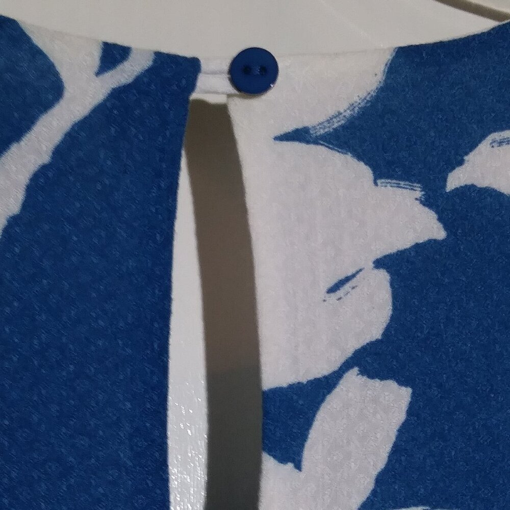 AVA and VIV Royal Blue Flowered Blouse | Blue and White Floral Shirt | Size X - Picture 7 of 12